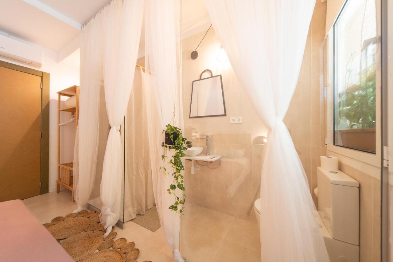 Sitges Beach Hostal Екстер'єр фото
